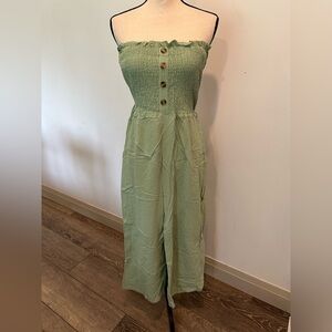 ⭐ Green Strapless Jumpsuit